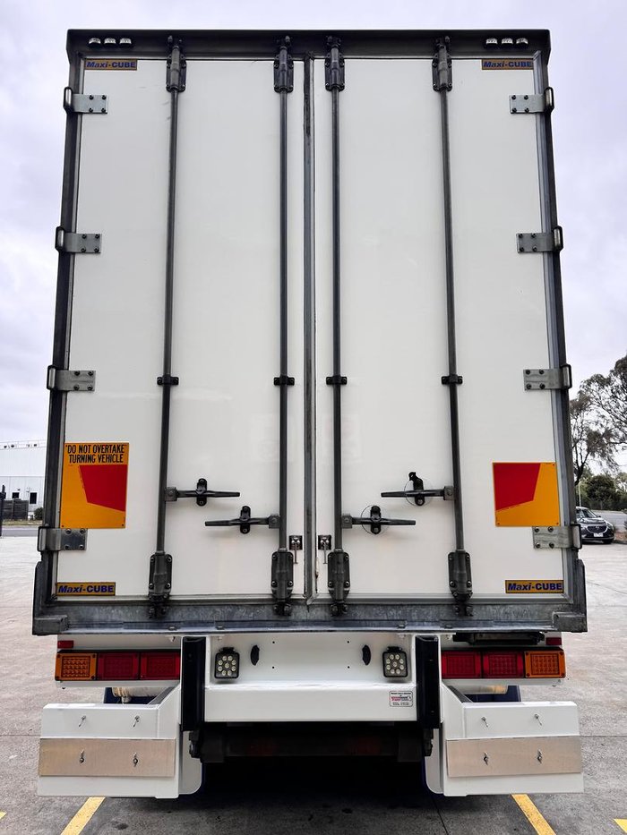 2020 Maxitrans St3