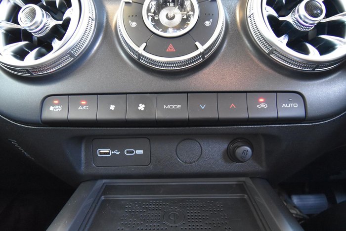 2026 GWM Tank 300 Ultra Hi4-T PHEV