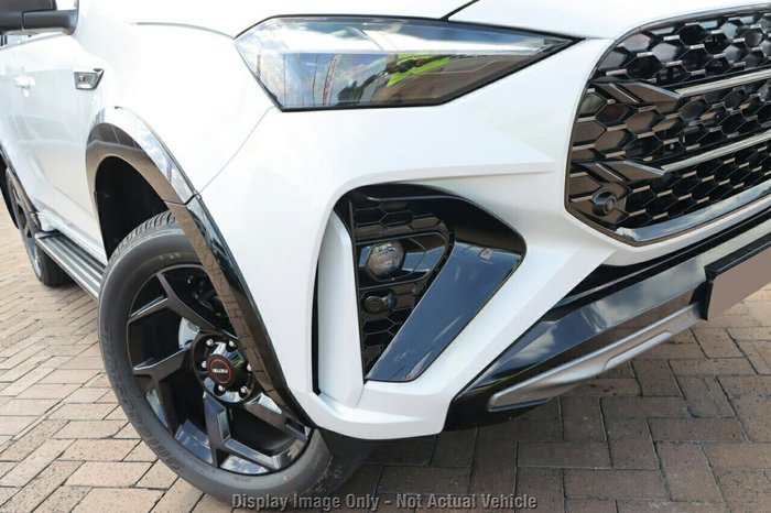 2026 Isuzu MU-X X-TERRAIN