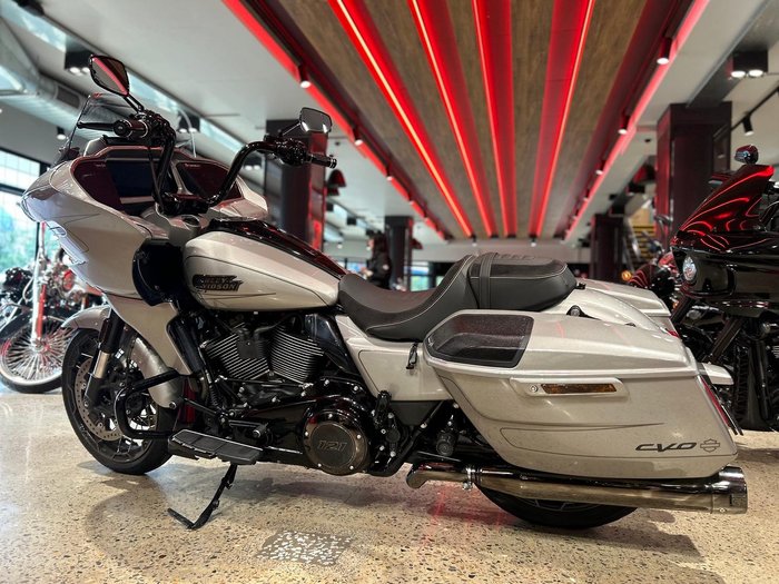 2023 Harley-Davidson CVO Road Glide 121 (FLTRXSE) Touring