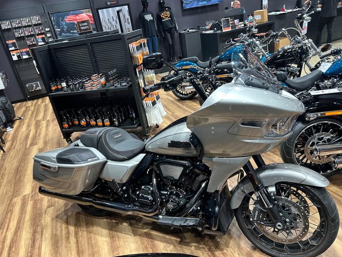 2023 Harley-Davidson CVO Road Glide 121 (FLTRXSE) Touring