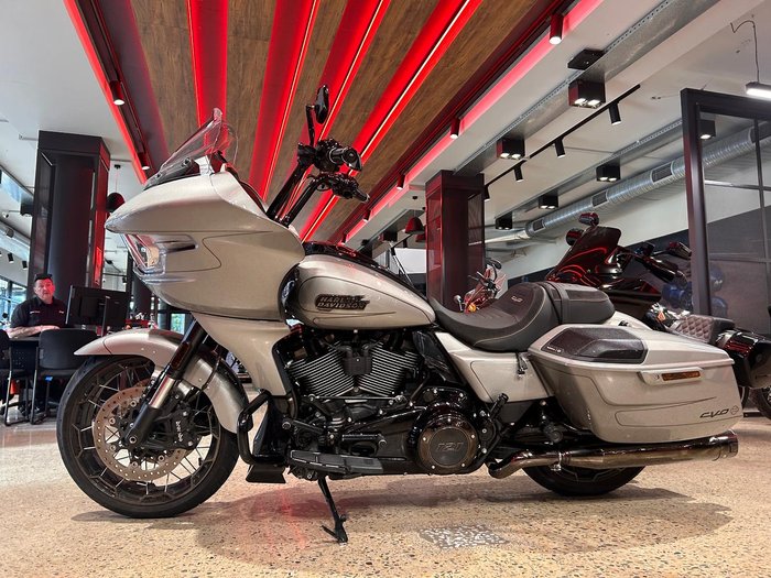 2023 Harley-Davidson CVO Road Glide 121 (FLTRXSE) Touring