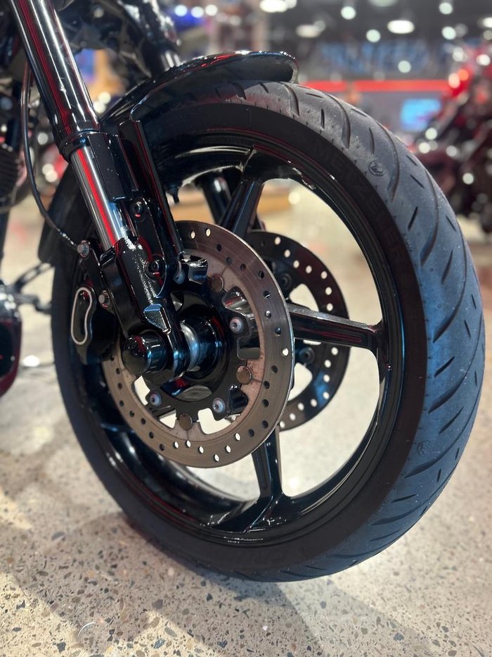 2016 Harley-Davidson CVO Pro Street Breakout (FXSE) CVO Black