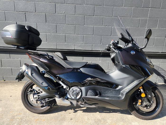 2024 Yamaha TMAX 560 (ABS) RED