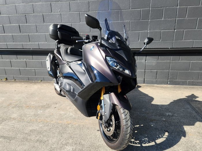 2024 Yamaha TMAX 560 (ABS) RED