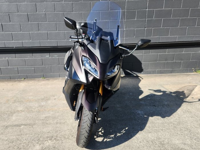 2024 Yamaha TMAX 560 (ABS) RED