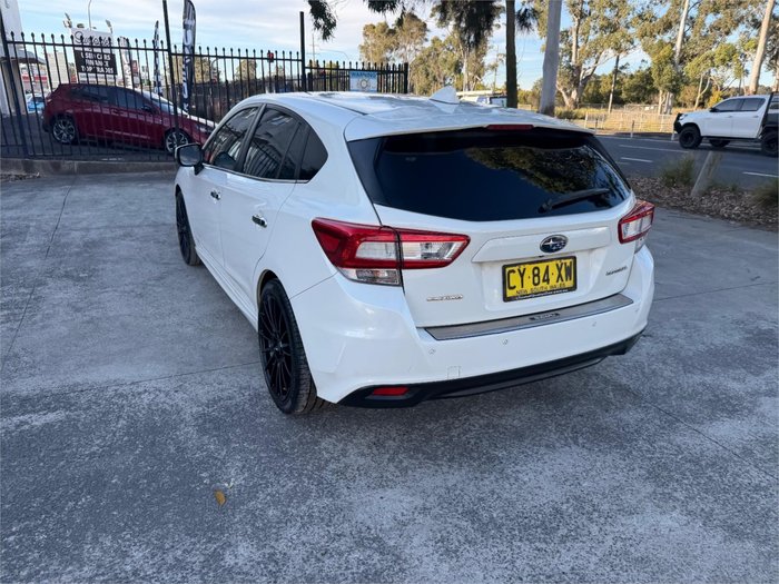 2017 SUBARU IMPREZA 2.0i-S (AWD)