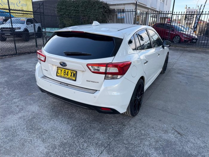 2017 SUBARU IMPREZA 2.0i-S (AWD)