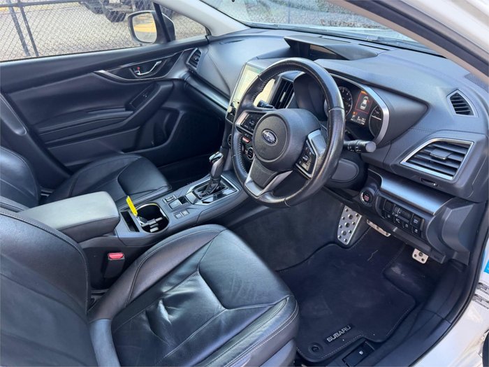 2017 SUBARU IMPREZA 2.0i-S (AWD)