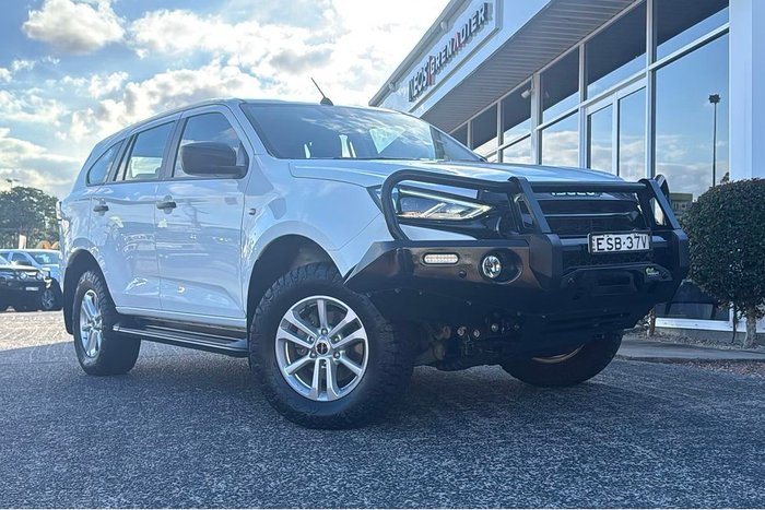 2022 Isuzu MU-X