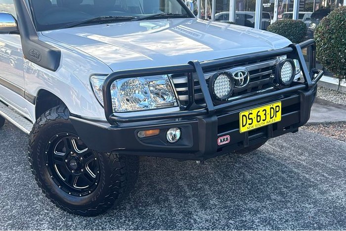 2005 Toyota Landcruiser GXL