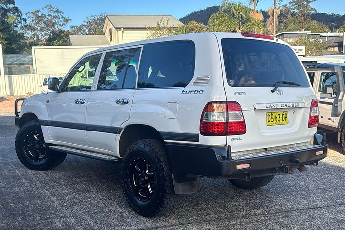 2005 Toyota Landcruiser GXL