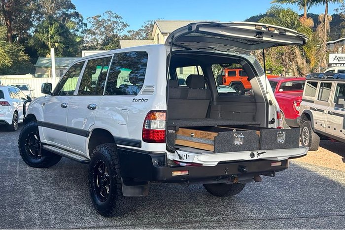 2005 Toyota Landcruiser GXL