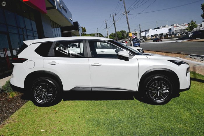 2026 Nissan X-TRAIL ST T33 MY26 4X4 On Demand Everest White