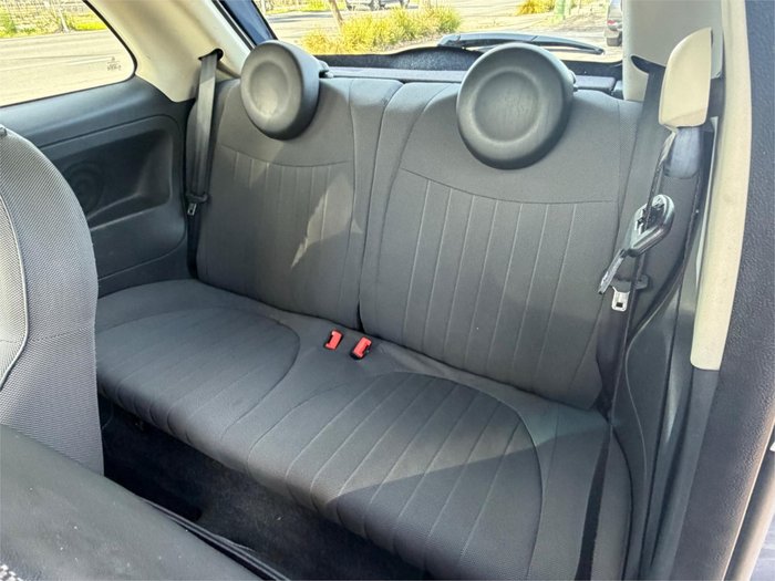2013 FIAT 500 LOUNGE