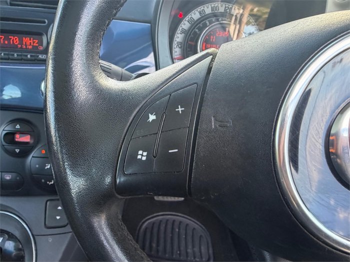 2013 FIAT 500 LOUNGE
