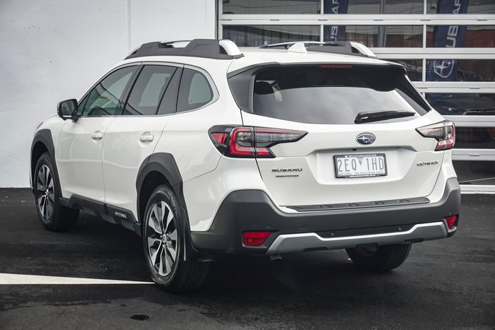 2025 Subaru Outback AWD Touring