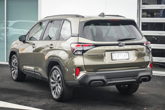 2026 Subaru Forester Hybrid Touring