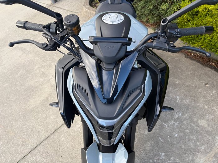 2025 CFMOTO 675 NK