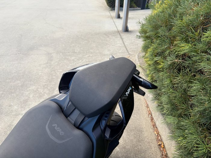 2025 CFMOTO 675 NK