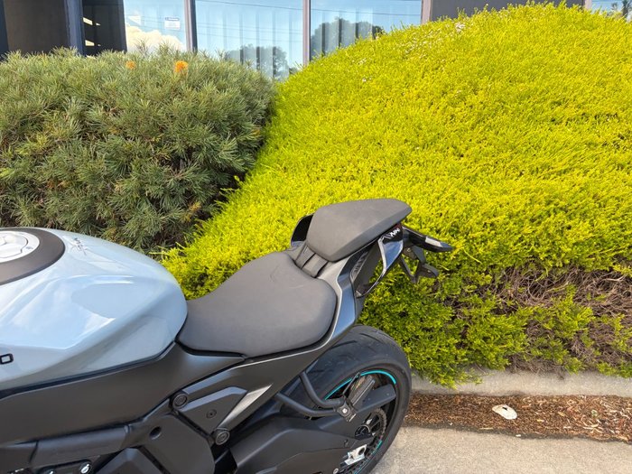 2025 CFMOTO 675 NK