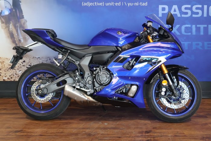 2025 Yamaha YZF-R7LA Blue