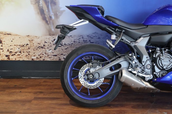 2025 Yamaha YZF-R7LA Blue