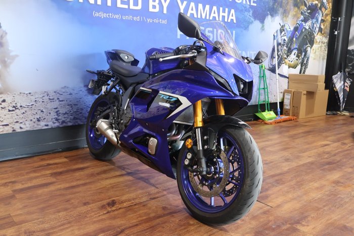 2025 Yamaha YZF-R7LA Blue