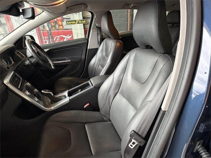 2015 Volvo V60