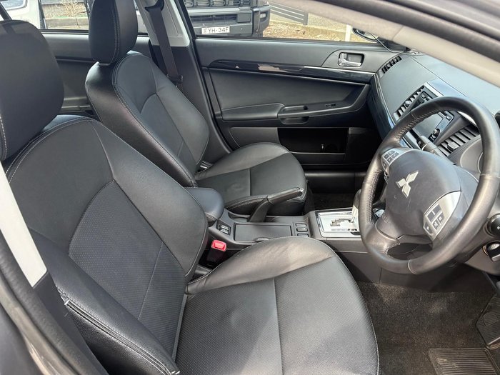 2012 Mitsubishi Lancer LX