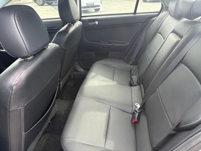 2012 Mitsubishi Lancer LX