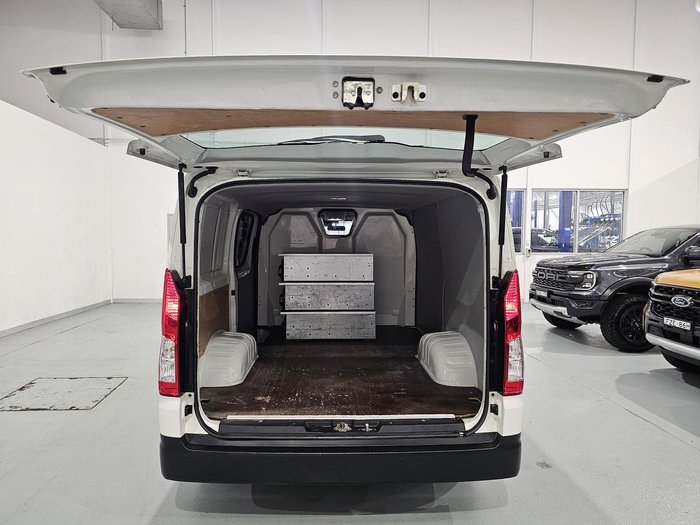 2021 Toyota Hiace