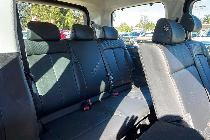 2021 Hyundai STARIA Elite