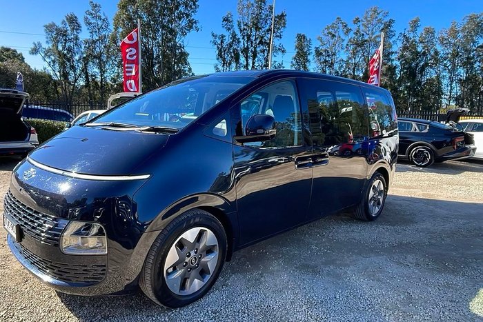 2021 Hyundai STARIA Elite