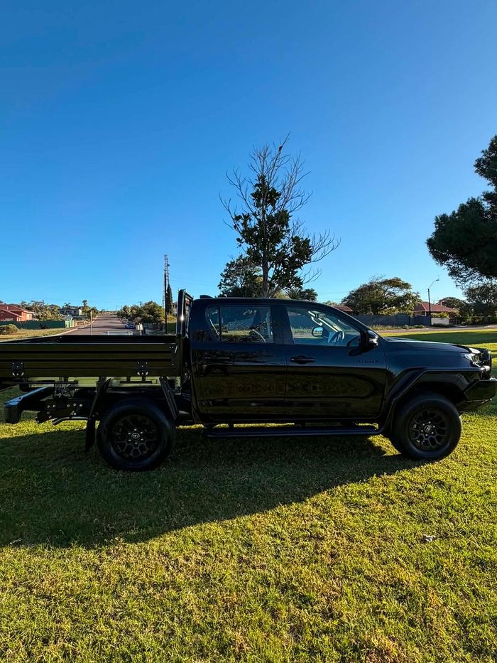2026 Toyota Hilux SR