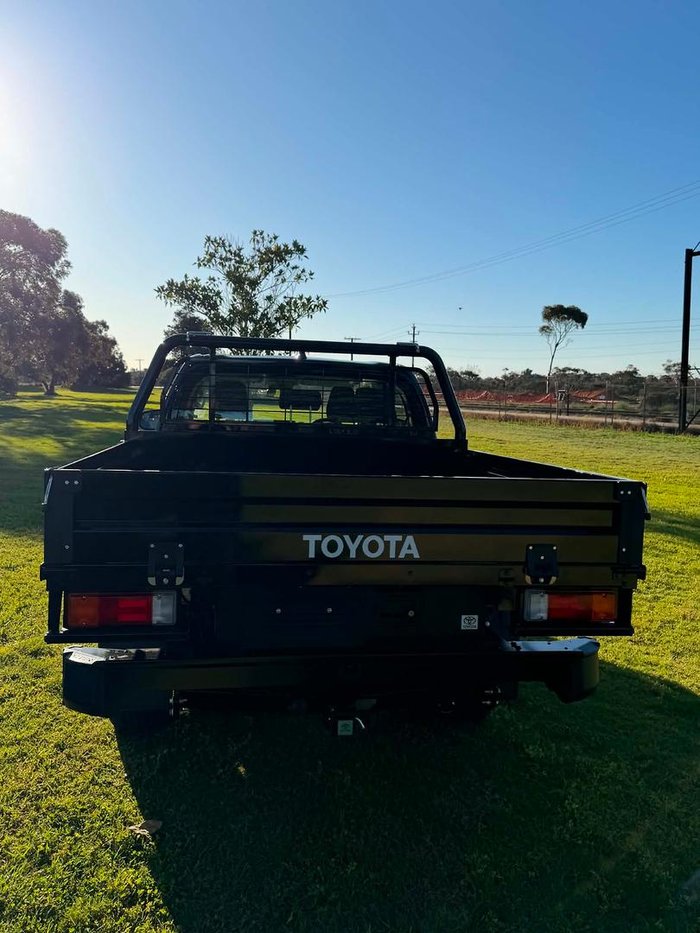 2026 Toyota Hilux SR