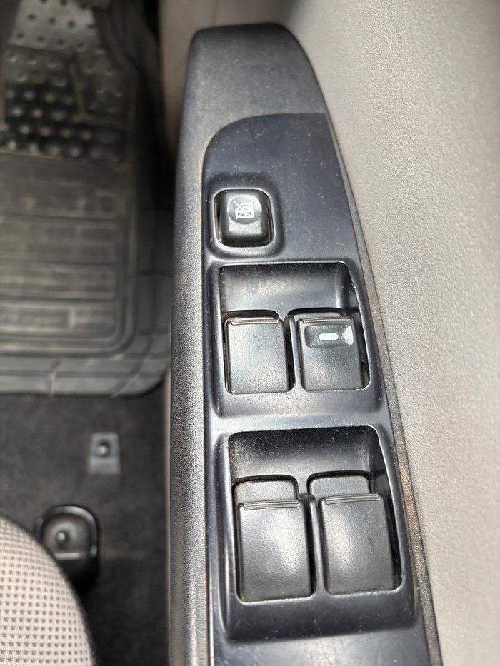 2009 Mitsubishi Triton GLX
