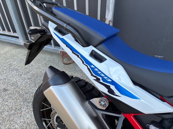 2024 Honda CRF1100A AFRICA TWIN (ABS) WHITE