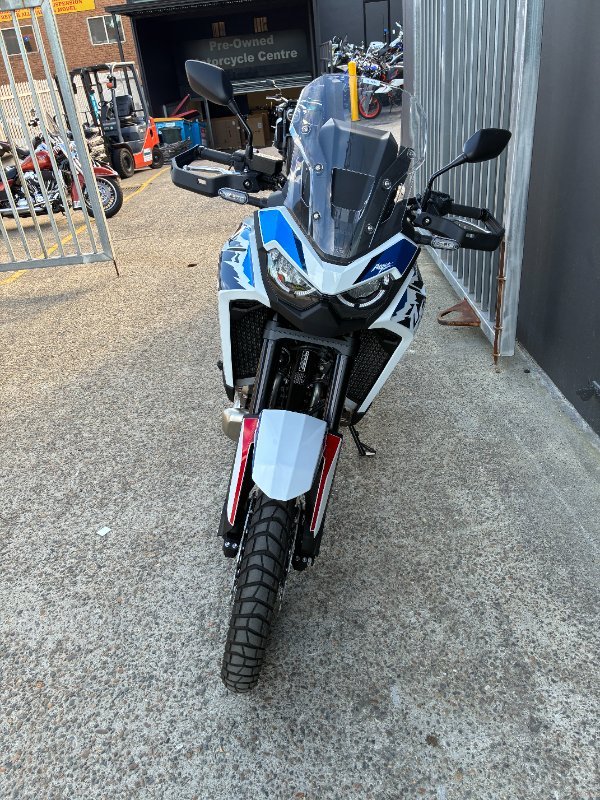2024 Honda CRF1100A AFRICA TWIN (ABS) WHITE