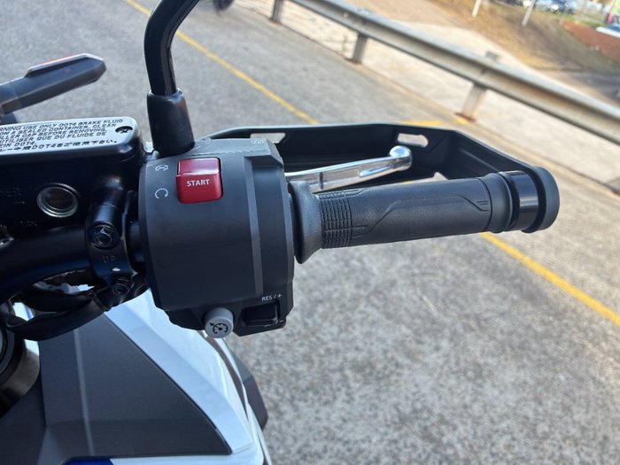 2024 Honda CRF1100A AFRICA TWIN (ABS) WHITE