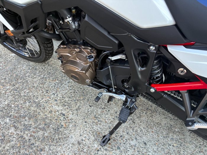 2024 Honda CRF1100A AFRICA TWIN (ABS) WHITE