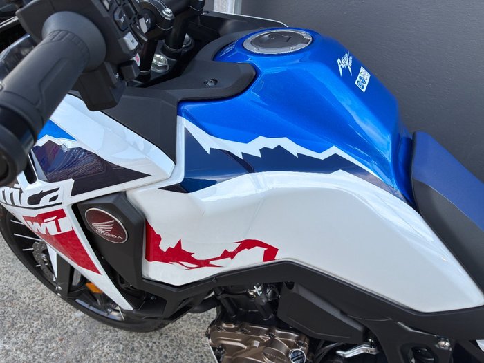 2024 Honda CRF1100A AFRICA TWIN (ABS) WHITE