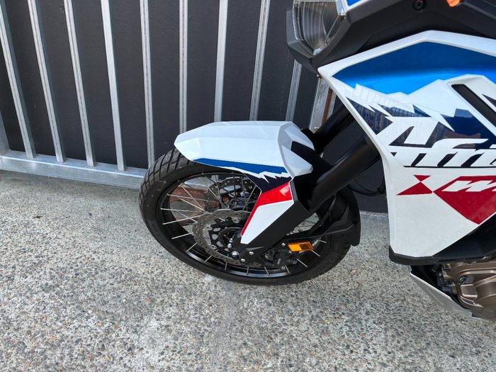 2024 Honda CRF1100A AFRICA TWIN (ABS) WHITE