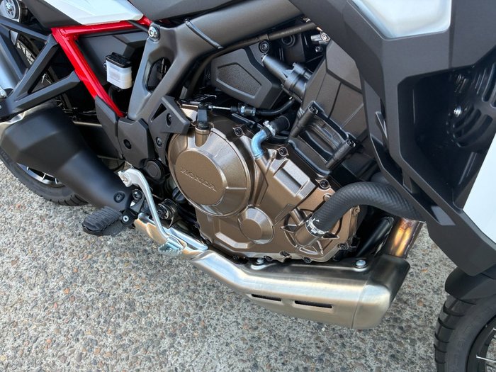 2024 Honda CRF1100A AFRICA TWIN (ABS) WHITE