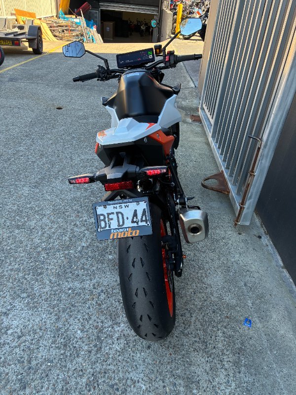 2026 Ktm 990 DUKE R ORANGE