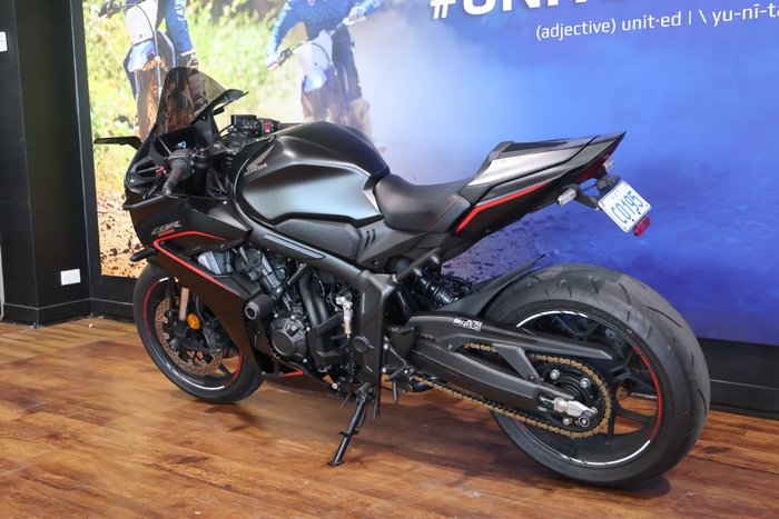 2025 Honda CBR650RAC Red