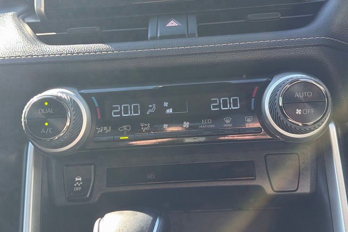 2024 Toyota RAV4 GXL
