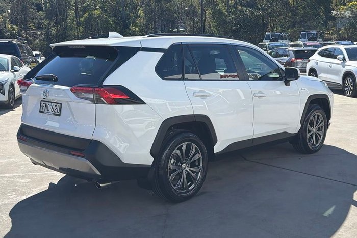 2024 Toyota RAV4 GXL