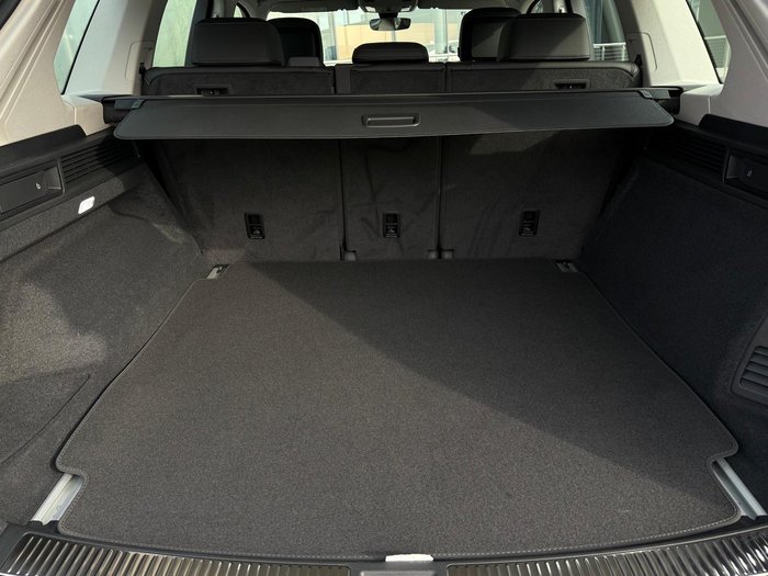 2025 Volkswagen Touareg 170TDI