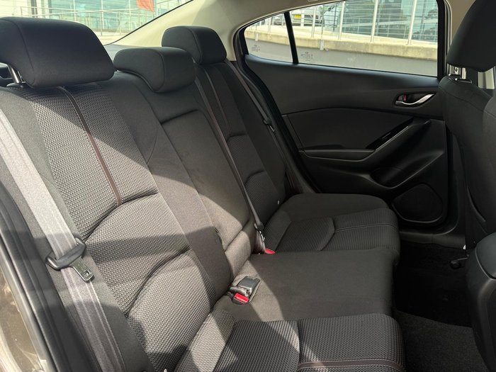 2016 Mazda 3 Maxx